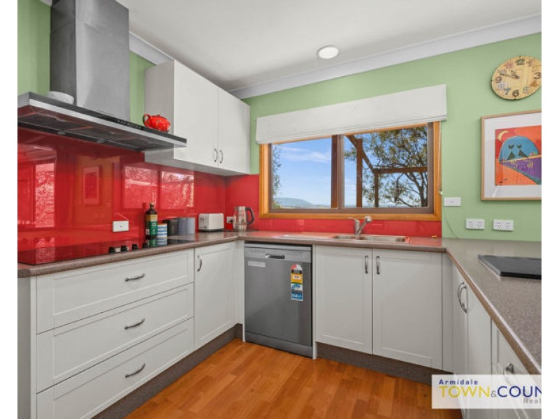 232 Bellewood Road, Armidale NSW 2350