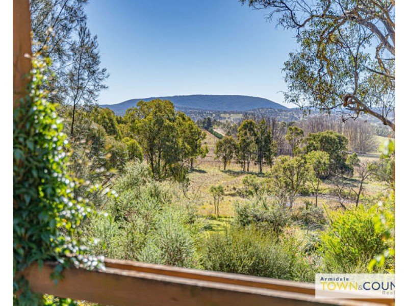 232 Bellewood Road, Armidale NSW 2350