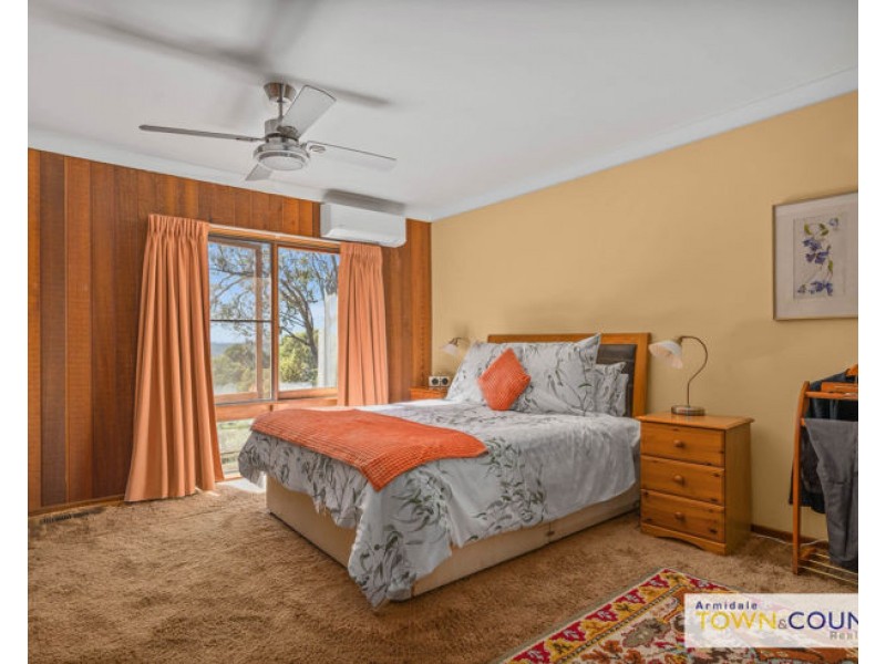 232 Bellewood Road, Armidale NSW 2350