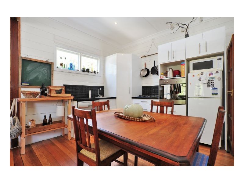 160 Brown Street, Armidale NSW 2350