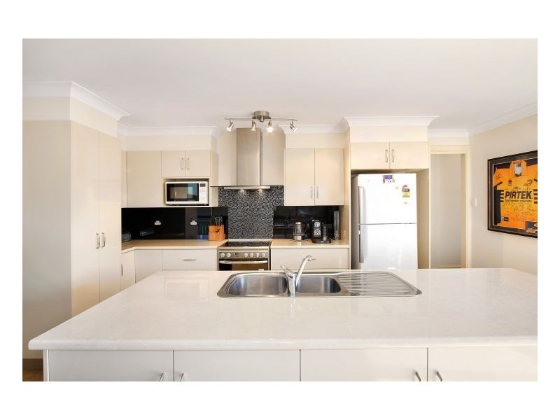 1 Kent Ave, Armidale NSW 2350