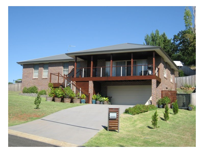 12. Napier Court, Armidale NSW 2350