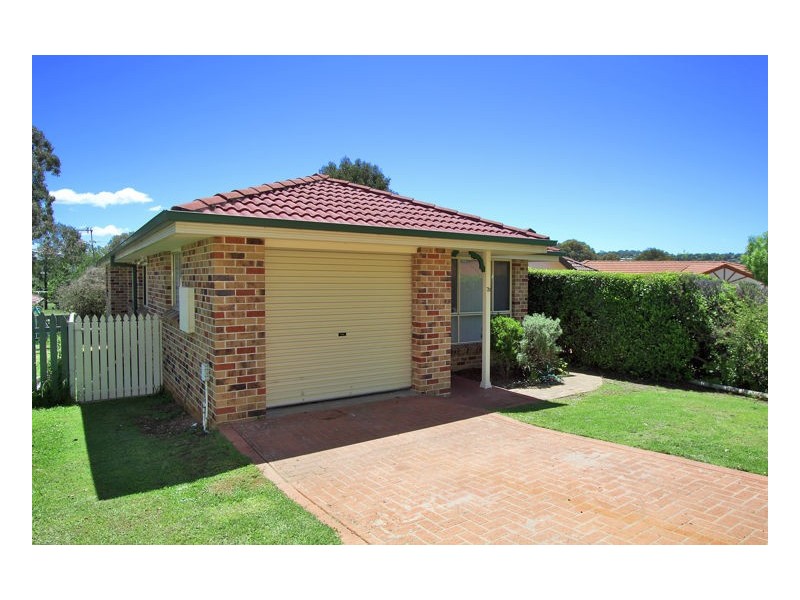 7B Glendower Close, Armidale NSW 2350