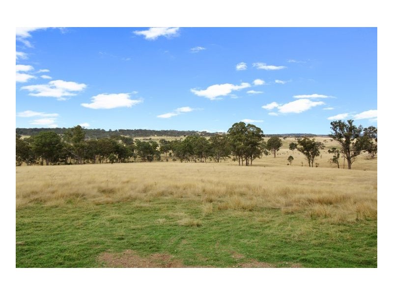 107 Gara Road, Armidale NSW 2350