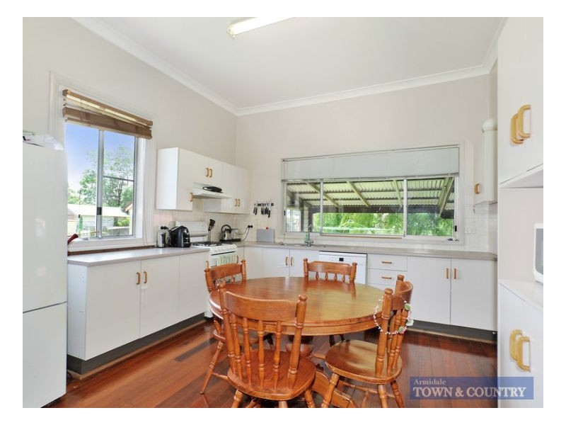 229 Brown Street, Armidale NSW 2350