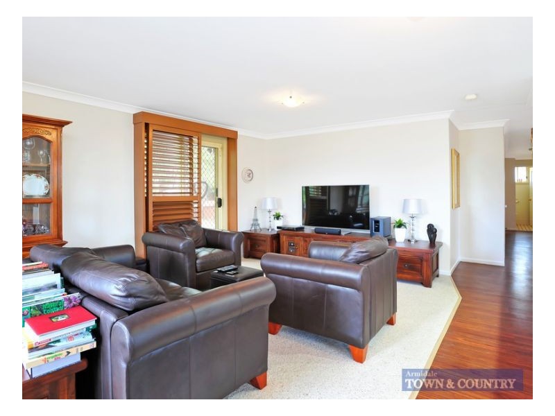 16 Erin Court, Armidale NSW 2350