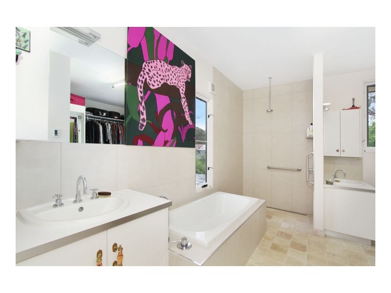 238 Bundarra Road, Armidale NSW 2350