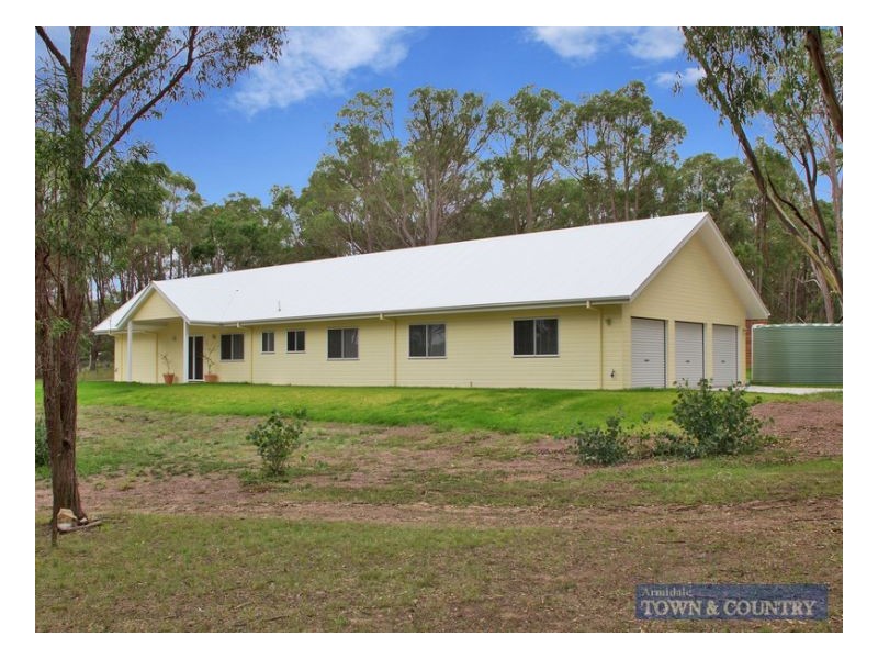 53 Kareela Road, Armidale NSW 2350