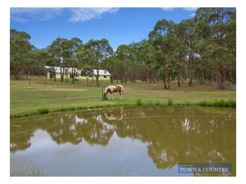 53 Kareela Road, Armidale NSW 2350