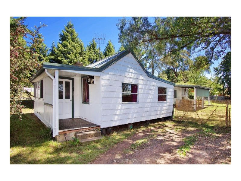 107 Erskine Street., Armidale NSW 2350