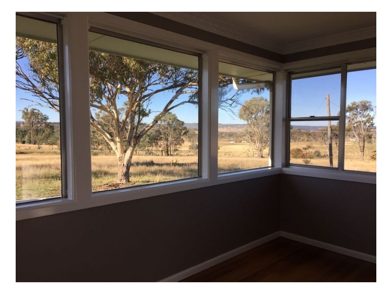 223 Clarks Road, Armidale NSW 2350