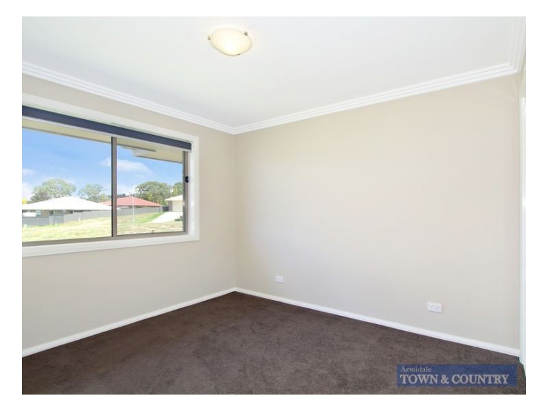 7 Schaefer Drive, Armidale NSW 2350