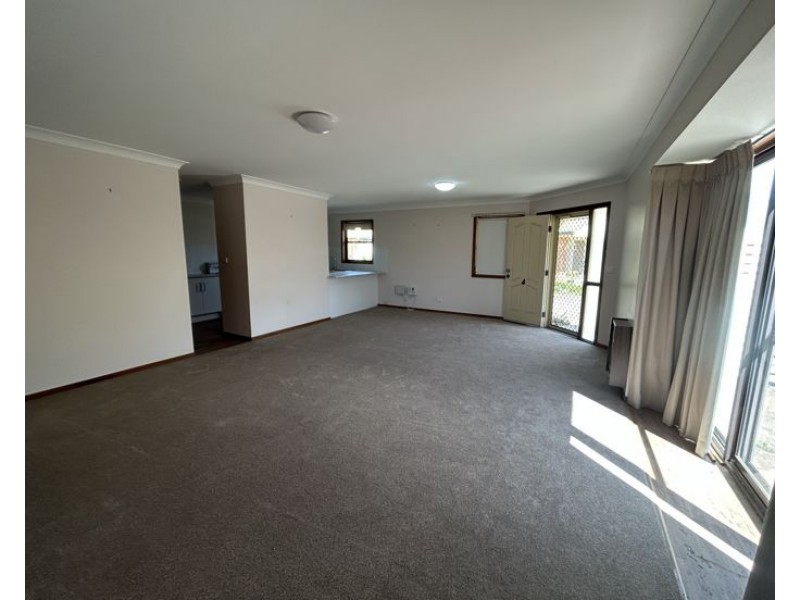 4/196 Rusden St, Armidale NSW 2350