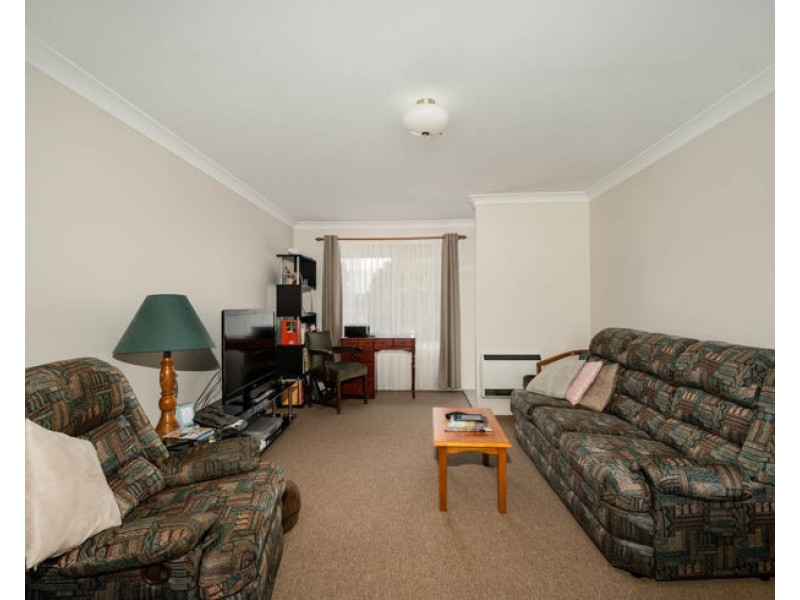 1/5 Northey Drive, Armidale NSW 2350