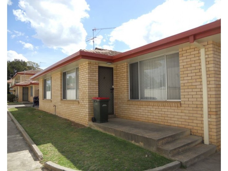 2/190 Rusden Street, Armidale NSW 2350