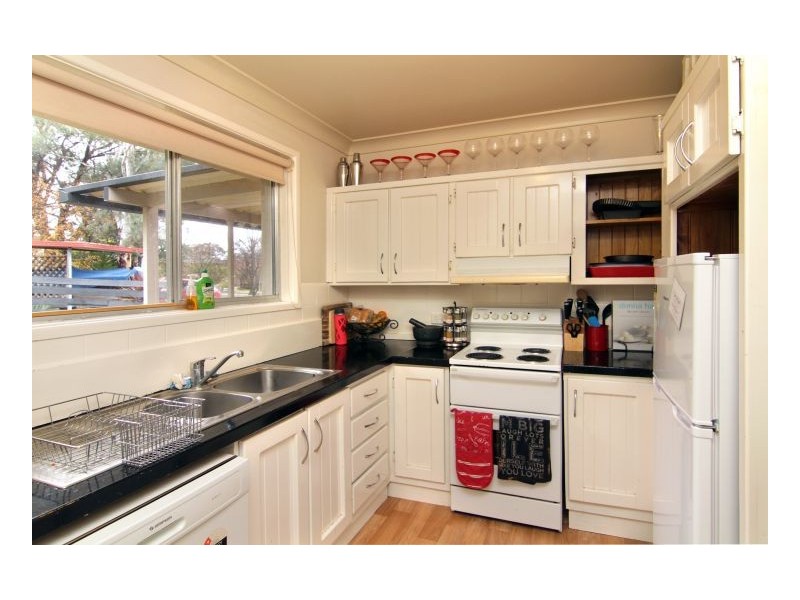 30 Werrina Crescent, Armidale NSW 2350