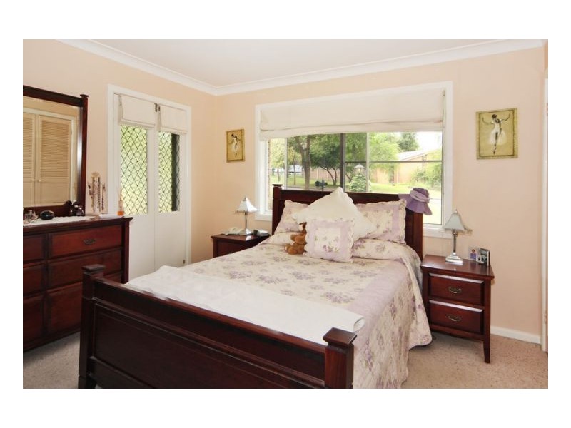 24 Werrina Crescent., Armidale NSW 2350