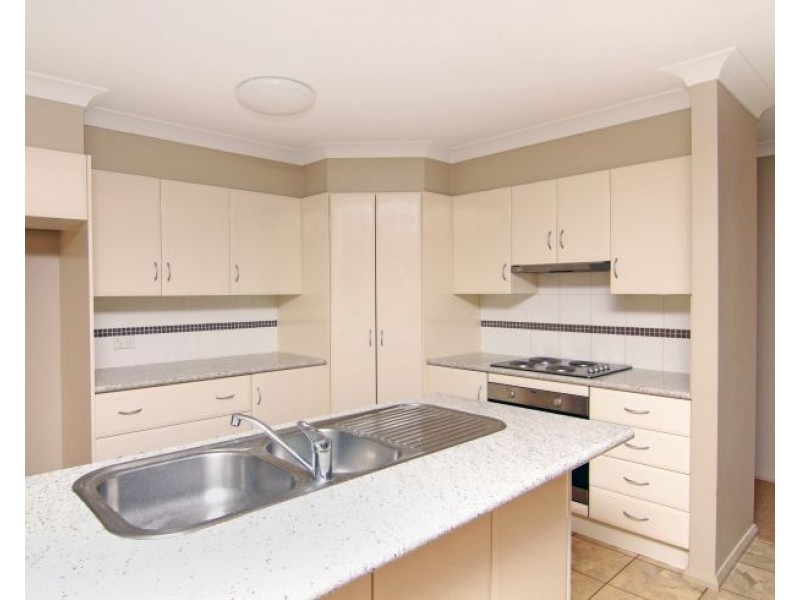 1/32 Golden Grove, Armidale NSW 2350