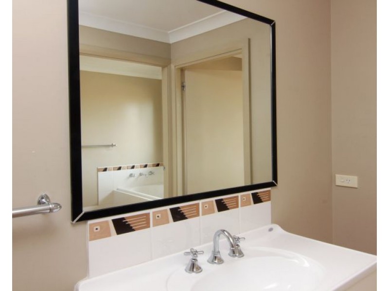 1/32 Golden Grove, Armidale NSW 2350