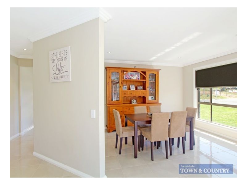 7 Schaefer Drive, Armidale NSW 2350
