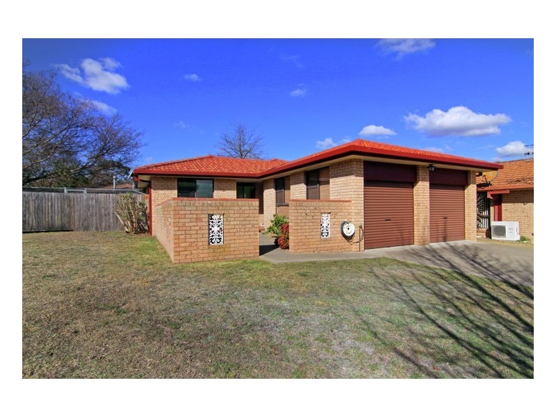 10 Patricia Close, Armidale NSW 2350