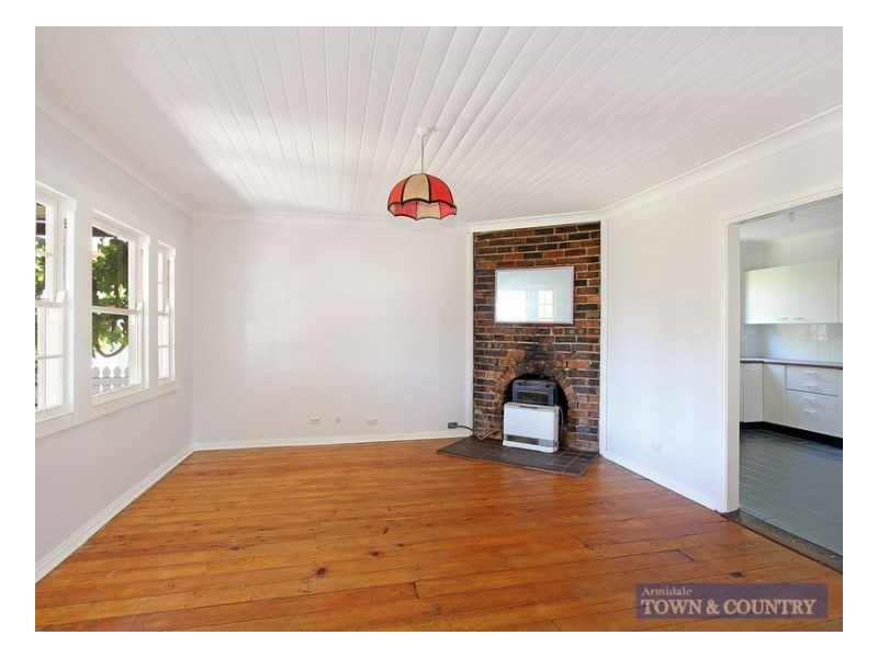 50 Mann Street, Armidale NSW 2350