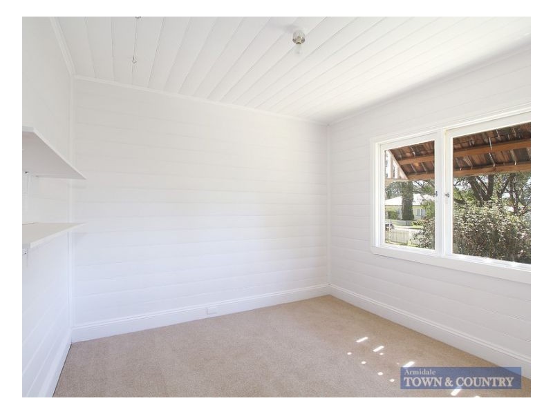 50 Mann Street, Armidale NSW 2350