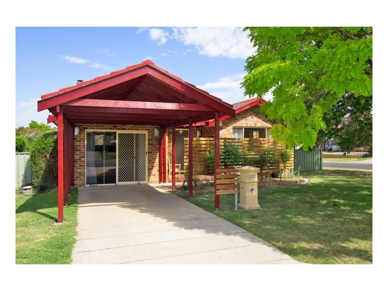 10. Ishbell Drive, Armidale NSW 2350