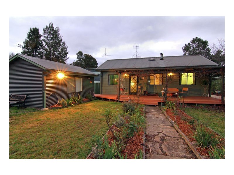 97 Newton Street, Armidale NSW 2350