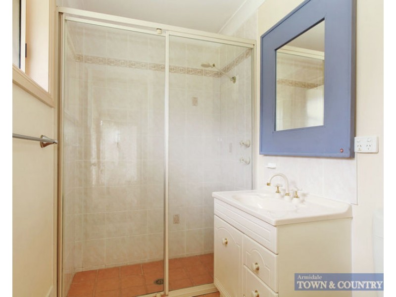 9 Norris Drive, Armidale NSW 2350