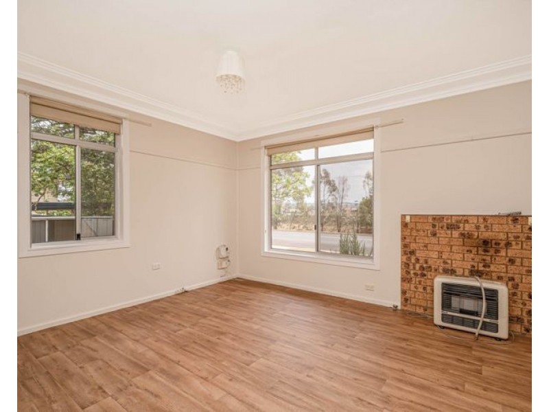 2 Barney Street, Armidale NSW 2350