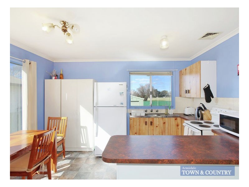 43 Ohio Street, Armidale NSW 2350