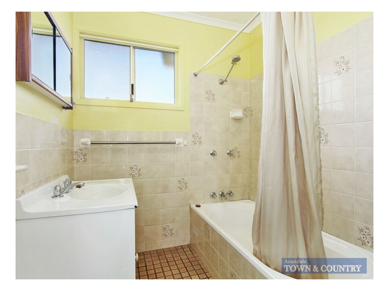 43 Ohio Street, Armidale NSW 2350