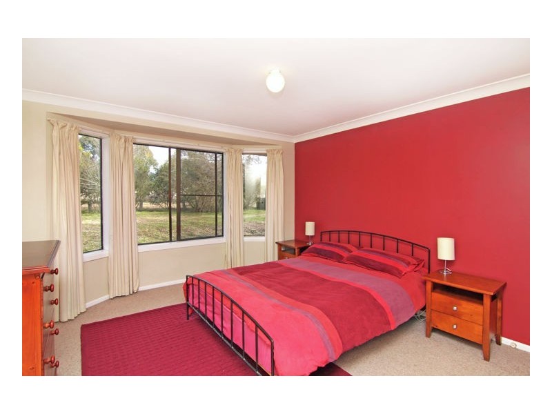 25 Mundays Lane, Armidale NSW 2350