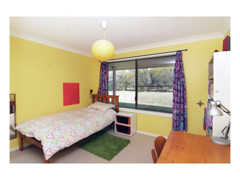 25 Mundays Lane, Armidale NSW 2350