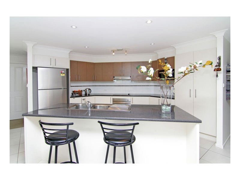 28 Albion Close, Armidale NSW 2350