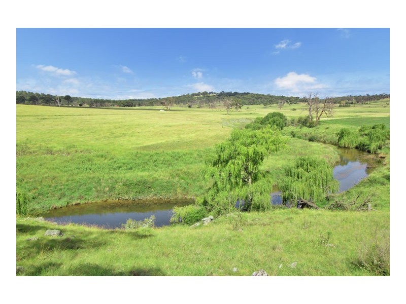 88 Gara Road, Armidale NSW 2350