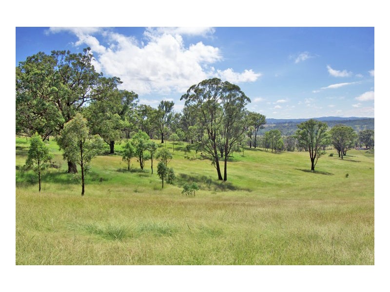 88 Gara Road, Armidale NSW 2350