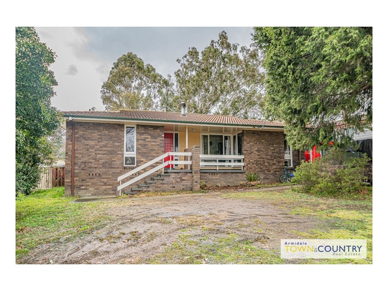 21 Trim Street, Armidale NSW 2350
