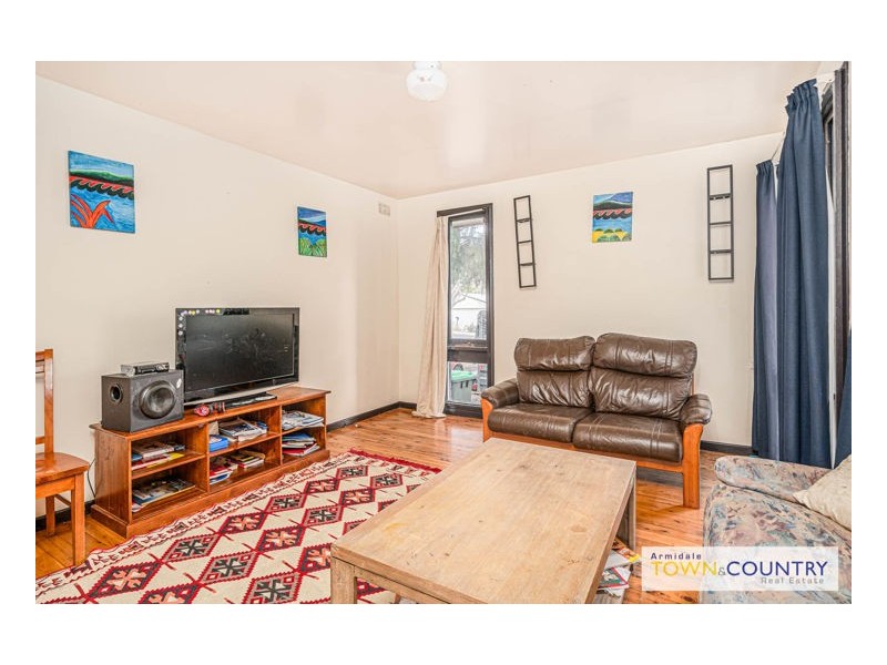 21 Trim Street, Armidale NSW 2350