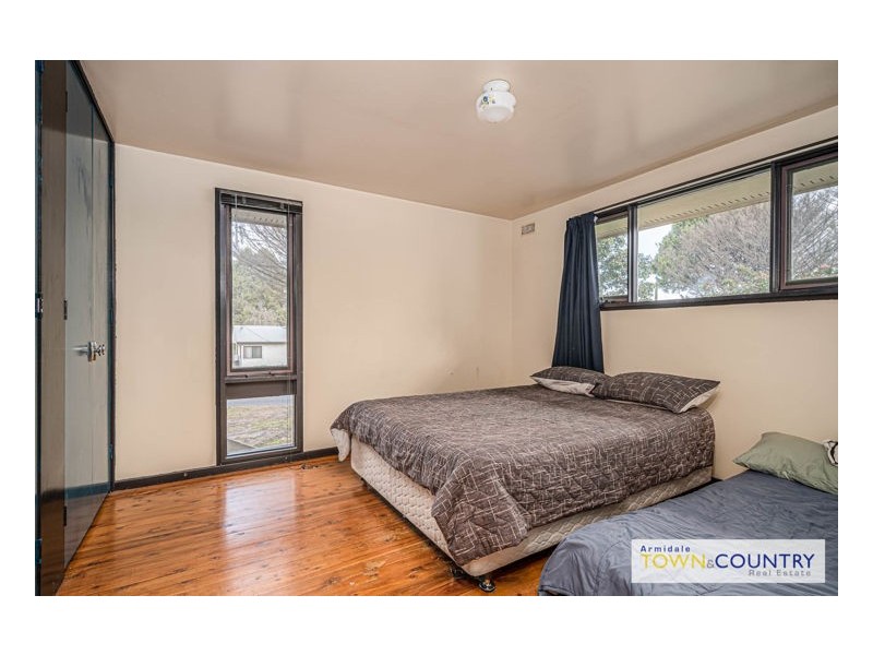 21 Trim Street, Armidale NSW 2350