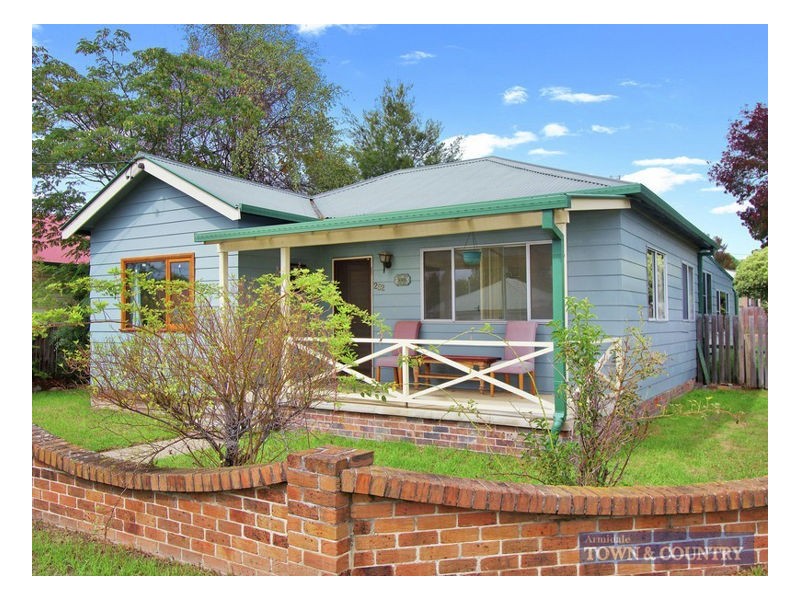 252 Dumaresq St, Armidale NSW 2350
