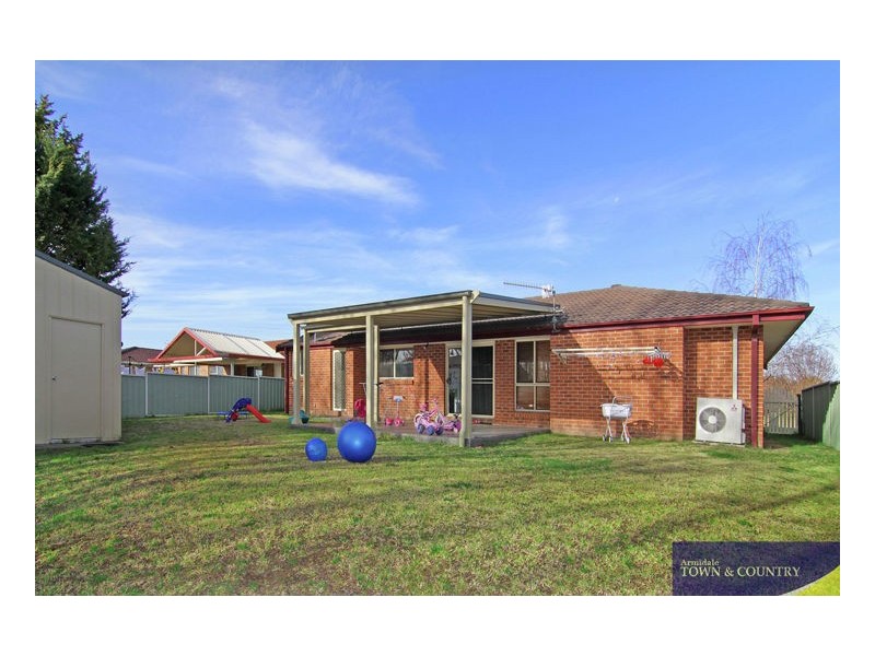 67 MacDonald Drive, Armidale NSW 2350