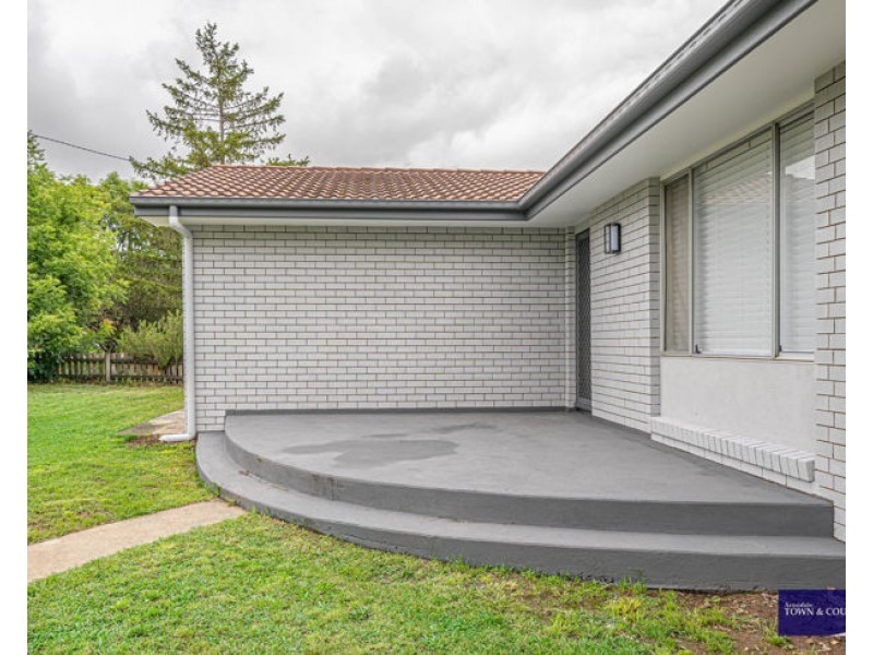 39 Claude Street, Armidale NSW 2350