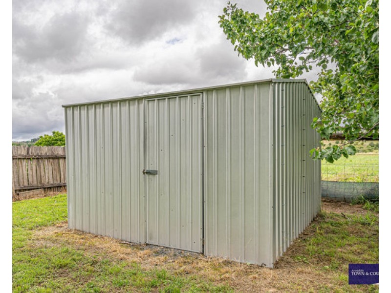 39 Claude Street, Armidale NSW 2350