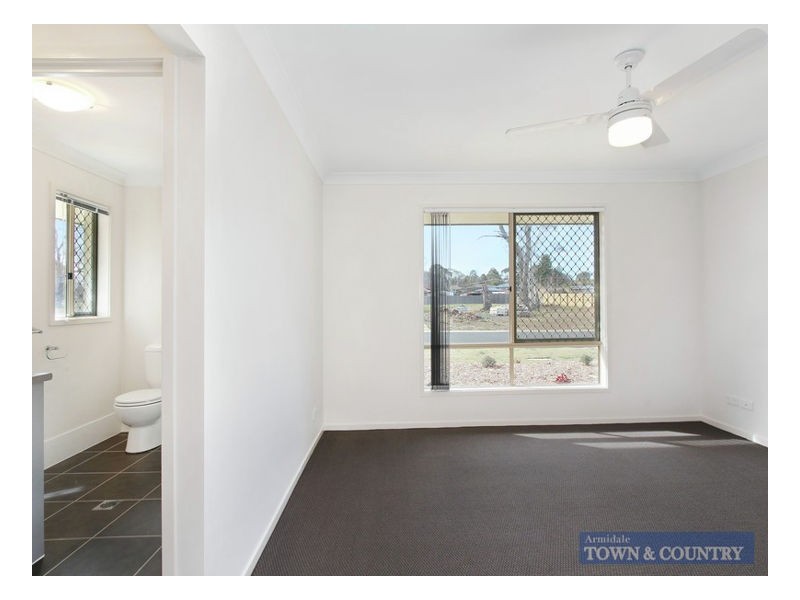 40 Manse Street, Guyra NSW 2365