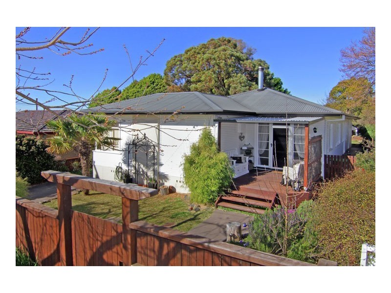 195 Markham Street, Armidale NSW 2350