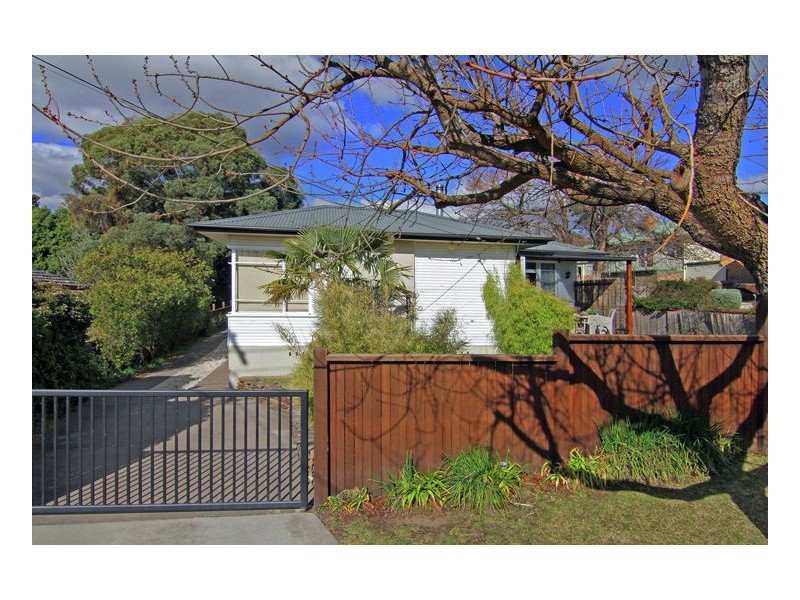 195 Markham Street, Armidale NSW 2350