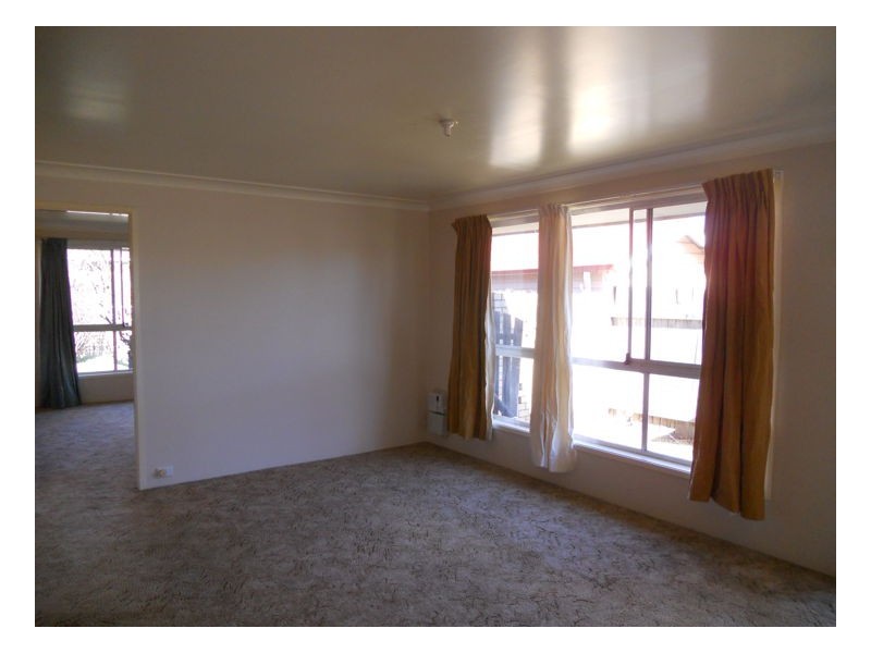 1/17 Naughten Avenue, Armidale NSW 2350