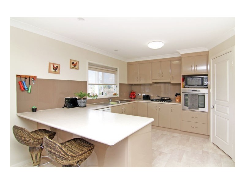 4 Leece Road, Uralla NSW 2358